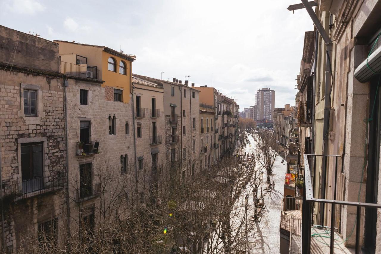 Bravissimo Rambla River View Girona Bagian luar foto
